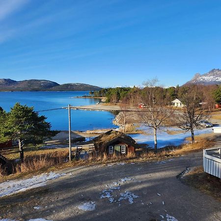 Ulvsvag Gjestgiveri Og Fjordcamping As Εξωτερικό φωτογραφία