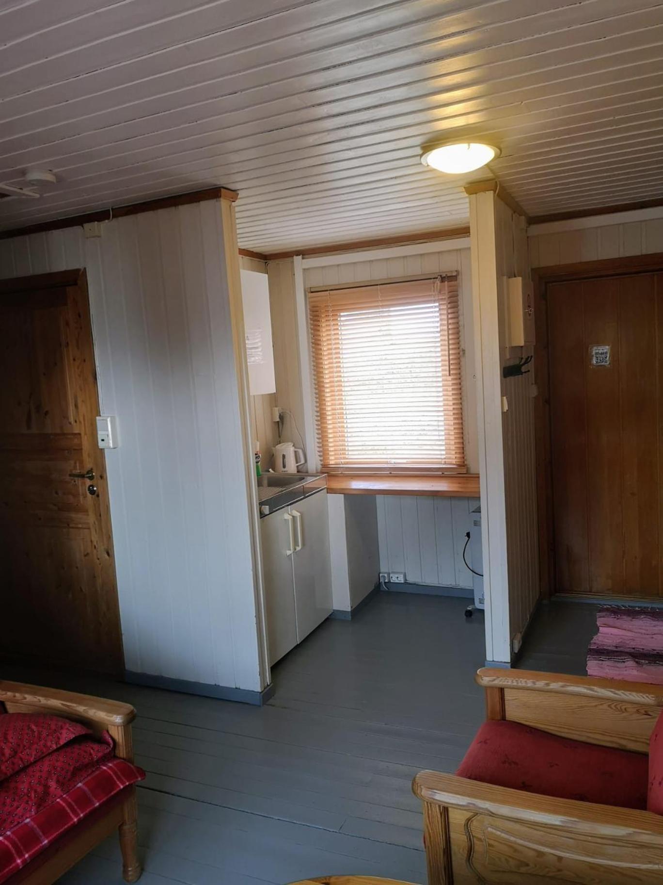 Ulvsvag Gjestgiveri Og Fjordcamping As Εξωτερικό φωτογραφία