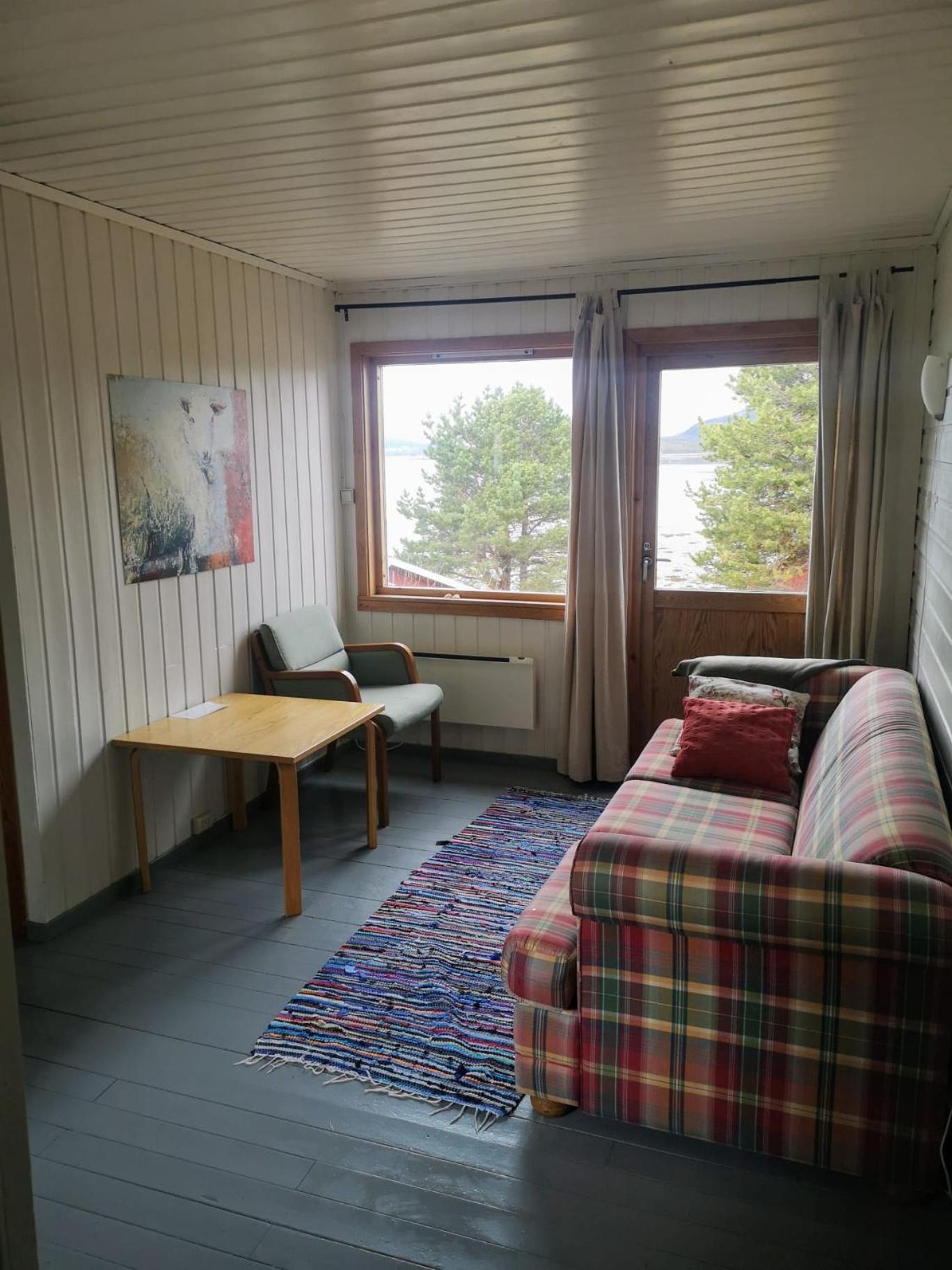 Ulvsvag Gjestgiveri Og Fjordcamping As Εξωτερικό φωτογραφία