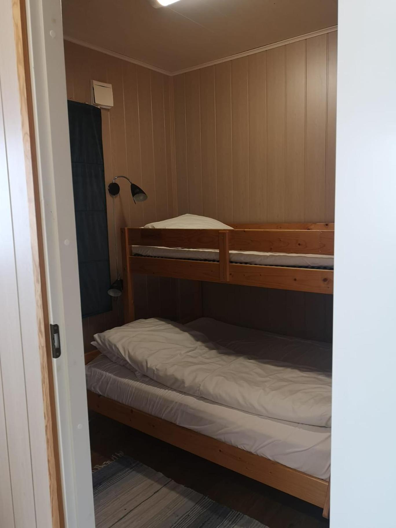 Ulvsvag Gjestgiveri Og Fjordcamping As Εξωτερικό φωτογραφία